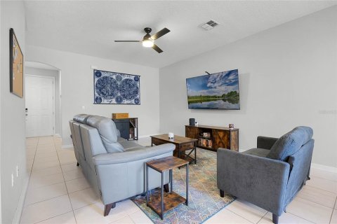 Adosado en venta en Orlando, Florida, 3 dormitorios, 155.61 m2 № 1540457 - foto 12