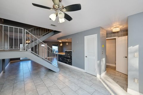 Купить таунхаус в Джэксонвилл, Флорида 3 спальни, 113.71м2, № 1988465 - фото 10