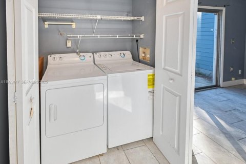 Купить таунхаус в Джэксонвилл, Флорида 3 спальни, 113.71м2, № 1988465 - фото 18