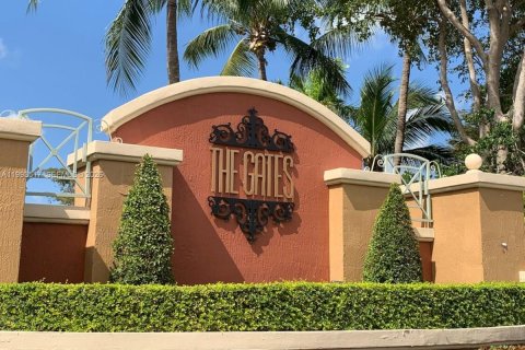 Adosado en alquiler en Doral, Florida, 3 dormitorios, 125.42 m2 № 2068245 - foto 2