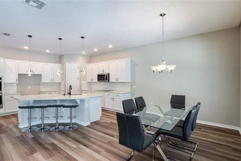 Casa en venta en Winter Garden, Florida, 4 dormitorios, 272.67 m2 № 1685443 - foto 10
