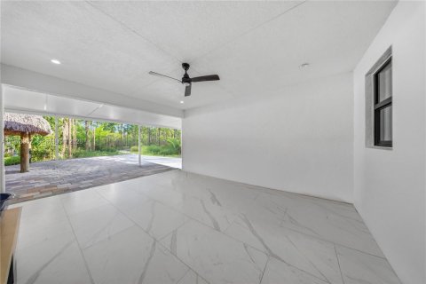Casa en venta en Naples, Florida, 5 dormitorios, 157.93 m2 № 2035979 - foto 26