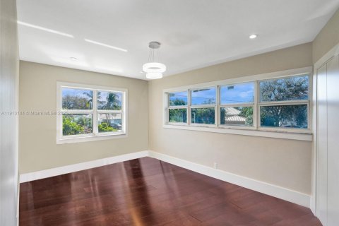 Casa en alquiler en Fort Lauderdale, Florida, 4 dormitorios, 197.7 m2 № 1968777 - foto 22