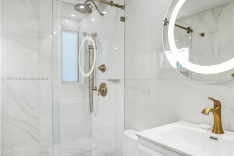 Casa en alquiler en Fort Lauderdale, Florida, 4 dormitorios, 197.7 m2 № 1968777 - foto 19