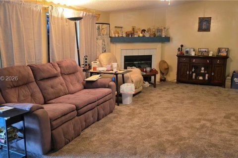 House in LaBelle, Florida 3 bedrooms, 160.54 sq.m. № 2080668 - photo 3
