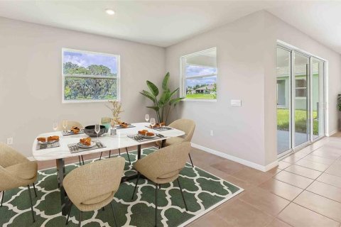 House in Wesley Chapel, Florida 4 bedrooms, 304.53 sq.m. № 2235657 - photo 4