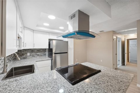 Купить кондоминиум в Нью-Порт-Ричи, Флорида 7 комнат, 76.64м2, № 1515567 - фото 8