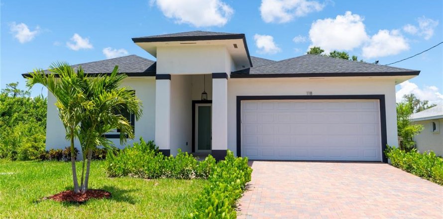 House in Rotonda, Florida 3 bedrooms, 192.87 sq.m. № 835227