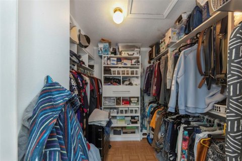 Купить кондоминиум в Сент-Питерсберг, Флорида 5 комнат, 97.27м2, № 2097376 - фото 13