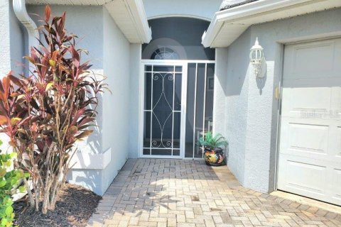 Casa en alquiler en Punta Gorda, Florida, 2 dormitorios, 118.73 m2 № 1821270 - foto 3