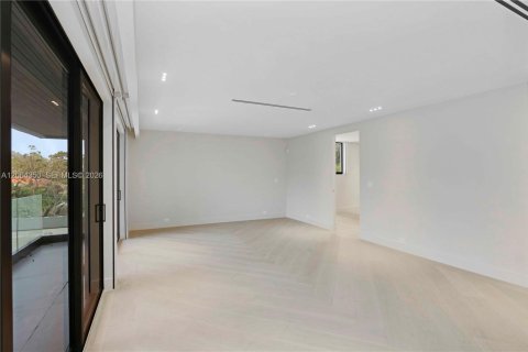 Casa en alquiler en Miami, Florida, 4 dormitorios, 275.18 m2 № 2278710 - foto 21