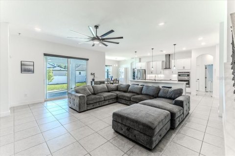 Villa ou maison à vendre à Spring Hill, Floride: 5 chambres, 350.61 m2 № 2221145 - photo 15