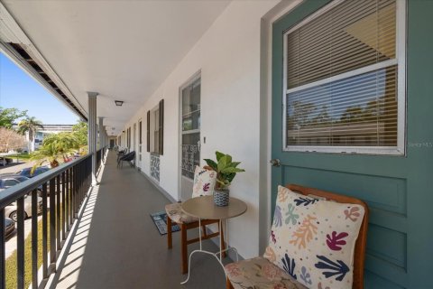 Condominio en venta en Dunedin, Florida, 1 dormitorio, 60.85 m2 № 1609033 - foto 2