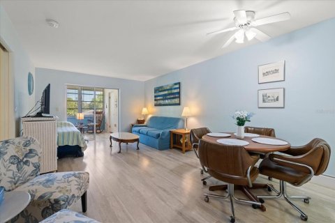 Condominio en venta en Dunedin, Florida, 1 dormitorio, 60.85 m2 № 1609033 - foto 11