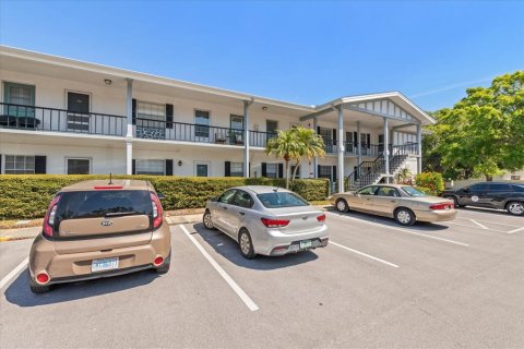 Condominio en venta en Dunedin, Florida, 1 dormitorio, 60.85 m2 № 1609033 - foto 1