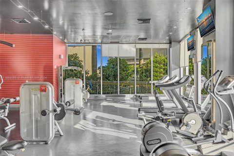 Casa en venta en Hallandale Beach, Florida, 2 dormitorios, 96.34 m2 № 1862167 - foto 20