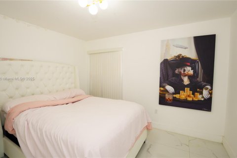 Casa en venta en Cutler Bay, Florida, 3 dormitorios, 127.18 m2 № 1861258 - foto 23