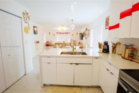 Casa en venta en Cutler Bay, Florida, 3 dormitorios, 127.18 m2 № 1861258 - foto 20