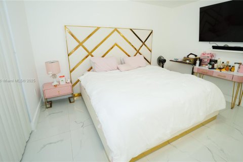 Casa en venta en Cutler Bay, Florida, 3 dormitorios, 127.18 m2 № 1861258 - foto 27