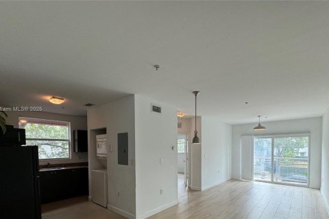 Apartment in Miami, Florida 1 bedroom, 66.89 sq.m. № 1932811 - photo 1