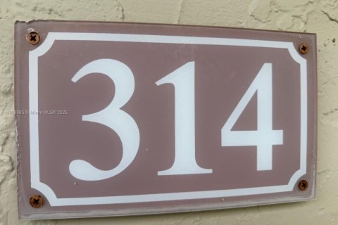 Condo à Miami, Floride, 2 chambres  № 1965240