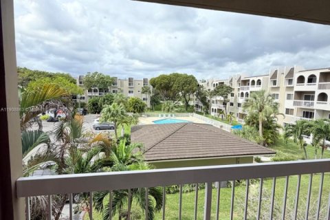 Copropriété à louer à Miami, Floride: 2 chambres, 74.69 m2 № 1965240 - photo 6