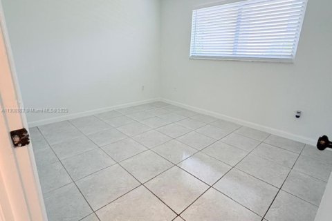 Copropriété à louer à Miami, Floride: 2 chambres, 74.69 m2 № 1965240 - photo 10