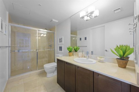 Condominio en venta en Sunny Isles Beach, Florida, 3 dormitorios, 171.78 m2 № 1940301 - foto 14