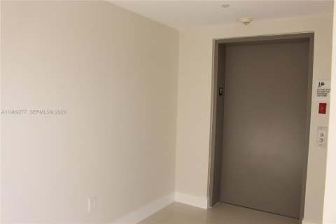 Appartement à louer à Miami, Floride: 2 chambres, 106.19 m2 № 2051480 - photo 11