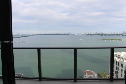 Appartement à louer à Miami, Floride: 2 chambres, 106.19 m2 № 2051480 - photo 8