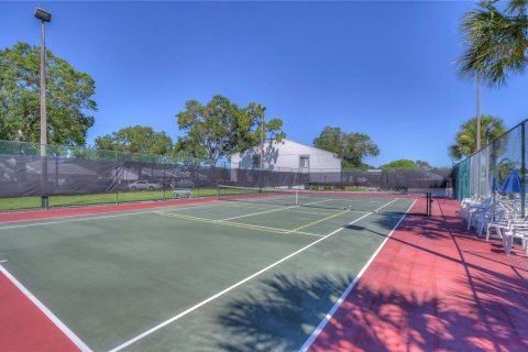 Casa en alquiler en Tarpon Springs, Florida, 2 dormitorios, 123.56 m2 № 1918826 - foto 27