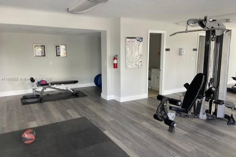 Condo in Palm Beach, Florida  № 2013254 - photo 20