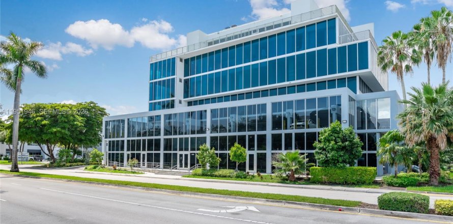Immobilier commercial à Doral, Floride № 2006328