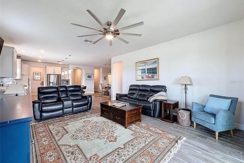 House in Land O' Lakes, Florida 2 bedrooms, 184.13 sq.m. № 1797229 - photo 11