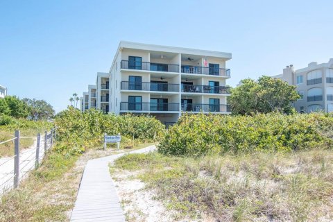 Condominio en alquiler en Saint Pete Beach, Florida, 3 dormitorios, 124.95 m2 № 1841706 - foto 1