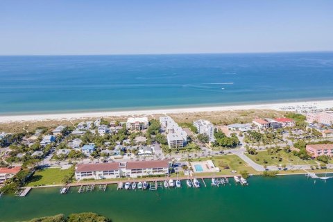 Condominio en alquiler en Saint Pete Beach, Florida, 3 dormitorios, 124.95 m2 № 1841706 - foto 9