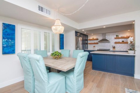Condominio en alquiler en Saint Pete Beach, Florida, 3 dormitorios, 124.95 m2 № 1841706 - foto 13
