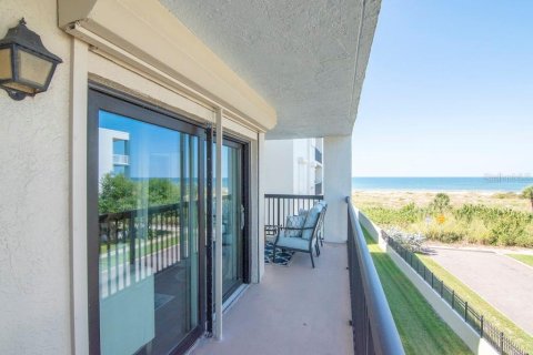 Condominio en alquiler en Saint Pete Beach, Florida, 3 dormitorios, 124.95 m2 № 1841706 - foto 4