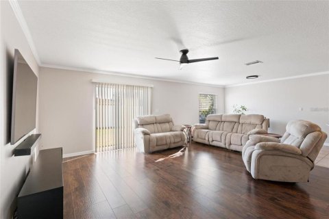 House in Wesley Chapel, Florida 4 bedrooms, 256.32 sq.m. № 1877309 - photo 16