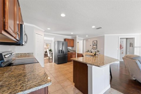 House in Wesley Chapel, Florida 4 bedrooms, 256.32 sq.m. № 1877309 - photo 13