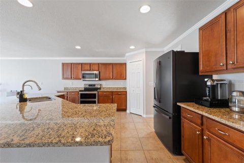 House in Wesley Chapel, Florida 4 bedrooms, 256.32 sq.m. № 1877309 - photo 10