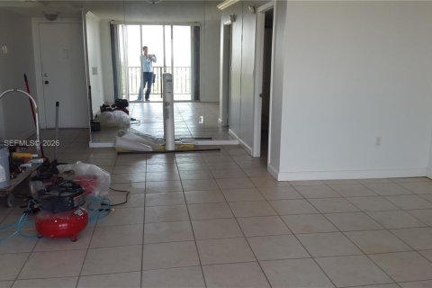 Condo in Aventura, Florida, 2 bedrooms  № 2067665