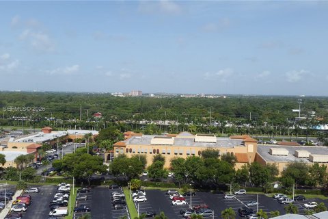 Condo in Aventura, Florida, 2 bedrooms  № 2067665 - photo 7