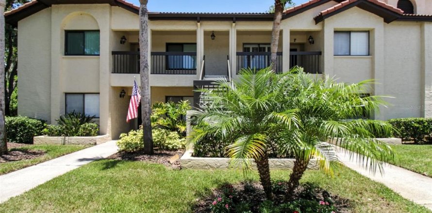 Condominio en Palm Harbor, Florida, 2 dormitorios № 1829853