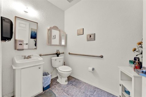 Immobilier commercial à louer à Lake Mary, Floride: 113.15 m2 № 1804900 - photo 13