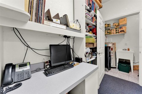 Immobilier commercial à louer à Lake Mary, Floride: 113.15 m2 № 1804900 - photo 10