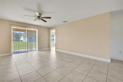 Appartement à louer à Spring Hill, Floride: 3 chambres, 239.32 m2 № 2429410 - photo 14