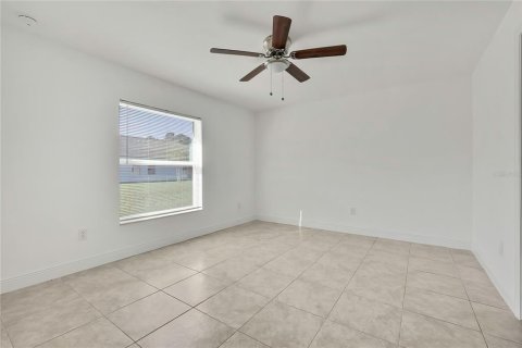 Appartement à louer à Spring Hill, Floride: 3 chambres, 239.32 m2 № 2429410 - photo 15