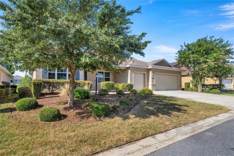 Casa en venta en Ocala, Florida, 2 dormitorios, 193.14 m2 № 1242757 - foto 2