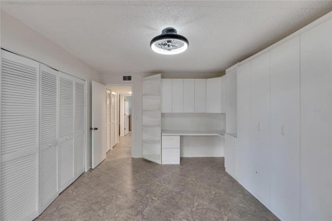 Condominio en venta en Bradenton, Florida, 2 dormitorios, 116.5 m2 № 2207200 - foto 21